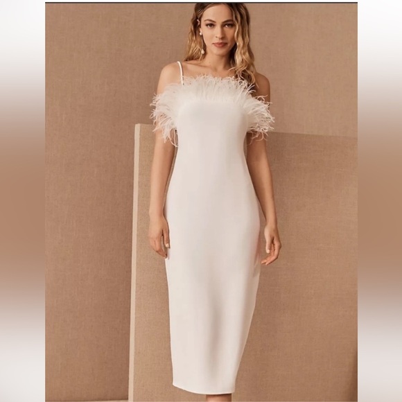 Elliatt Ivory Feather Trim MIDI Dress Size XS - Picture 4 of 14